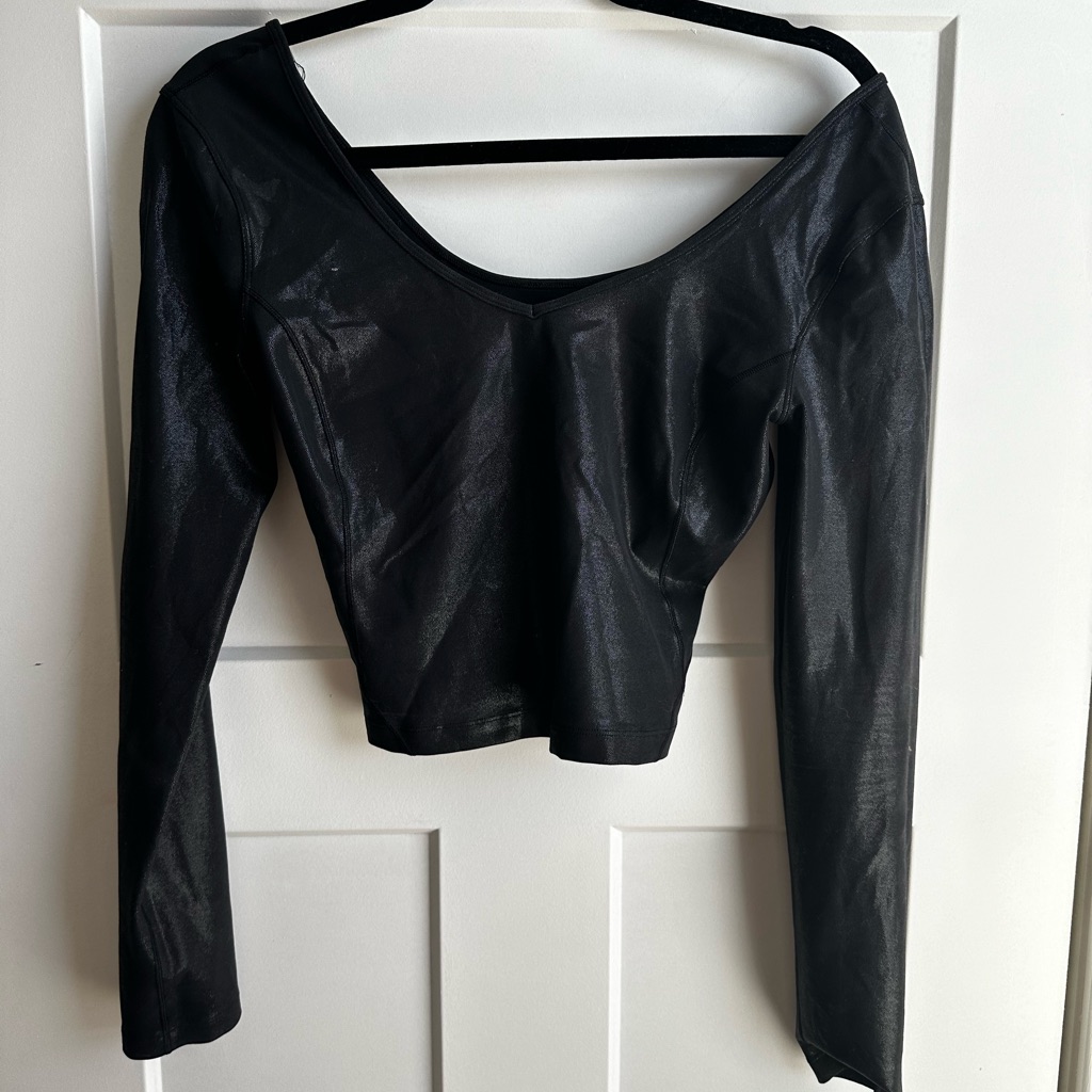 Lululemon Long Sleeve Size 6